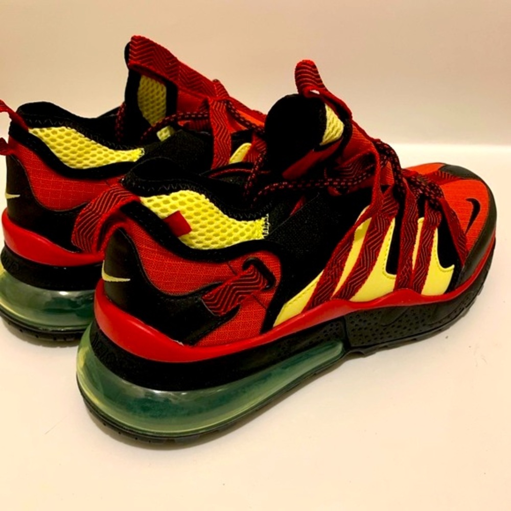 NIKE AIR MAX BOWFIN - Picture 4 of 8